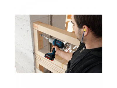 Аккумуляторный ударный гайковёрт GDS 18 V-LI HT