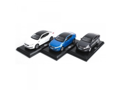 Модель автомобиля Kia Optima, синяя, масштаб 1:38, артикул 99F70AQ711BU