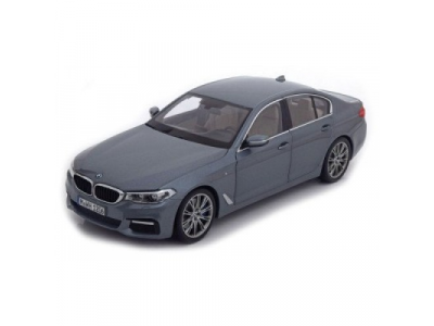 Модель автомобиля BMW 530i Limousine (G30), 1:18 Scale, Bluestone Metallic